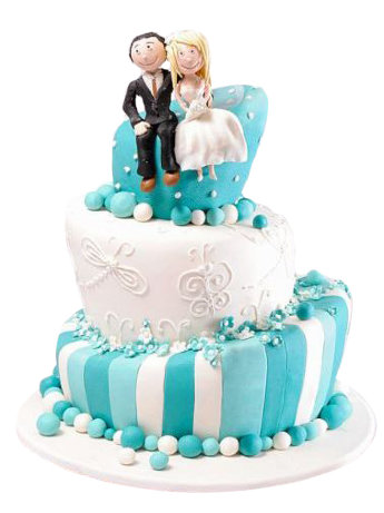 Трехъярусный свадебный торт жених и невеста
